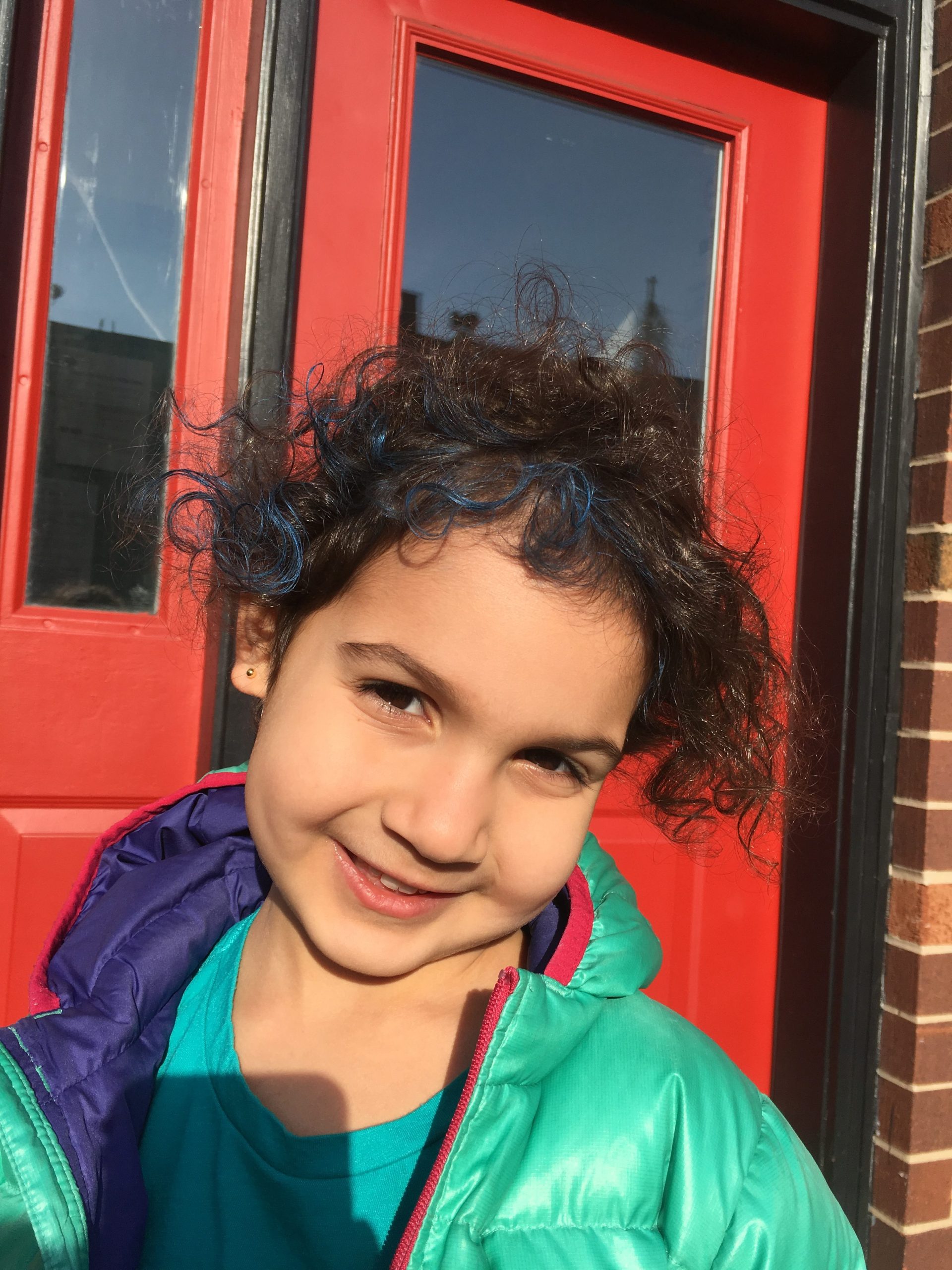 “If you have good thoughts, they will shine out of your face like sunbeams and you will always look lovely.”   –Roald Dahl